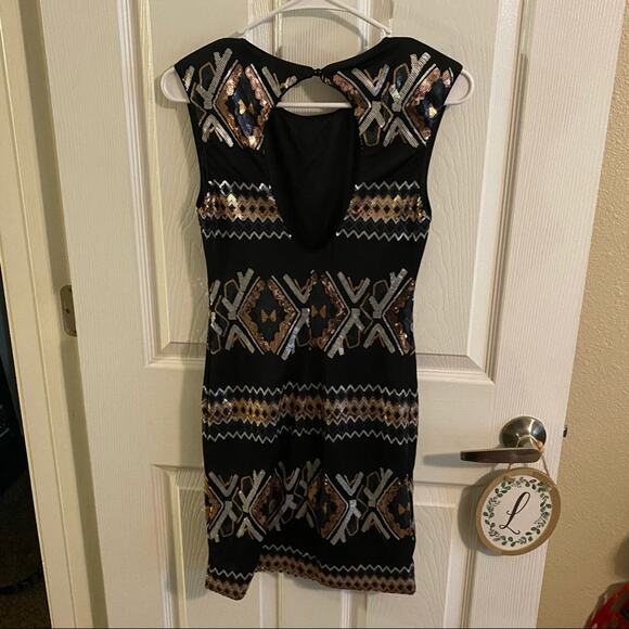 As U Wish Metallic Sequin Open Back Dress Women's Size Medium Black Sleeveless - Picture 7 of 8